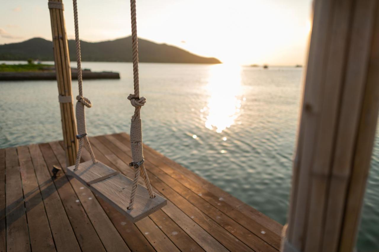Baan Tah On The Sea Hotel Bang Sare Bagian luar foto